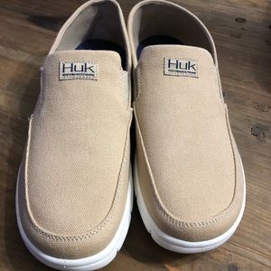 Men’s HUK Brewster sz US 11 NWOT